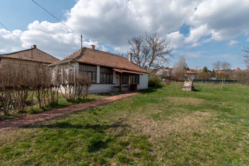 Eladó családi ház, Pákozd, Pákozd