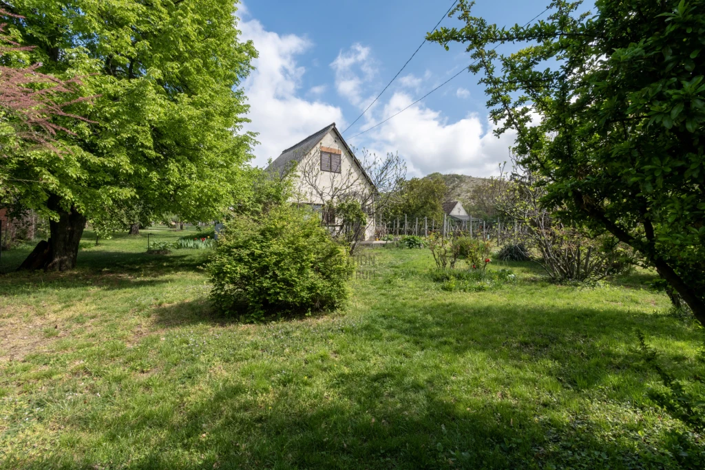 Eladó családi ház, Csákberény, Csákberény