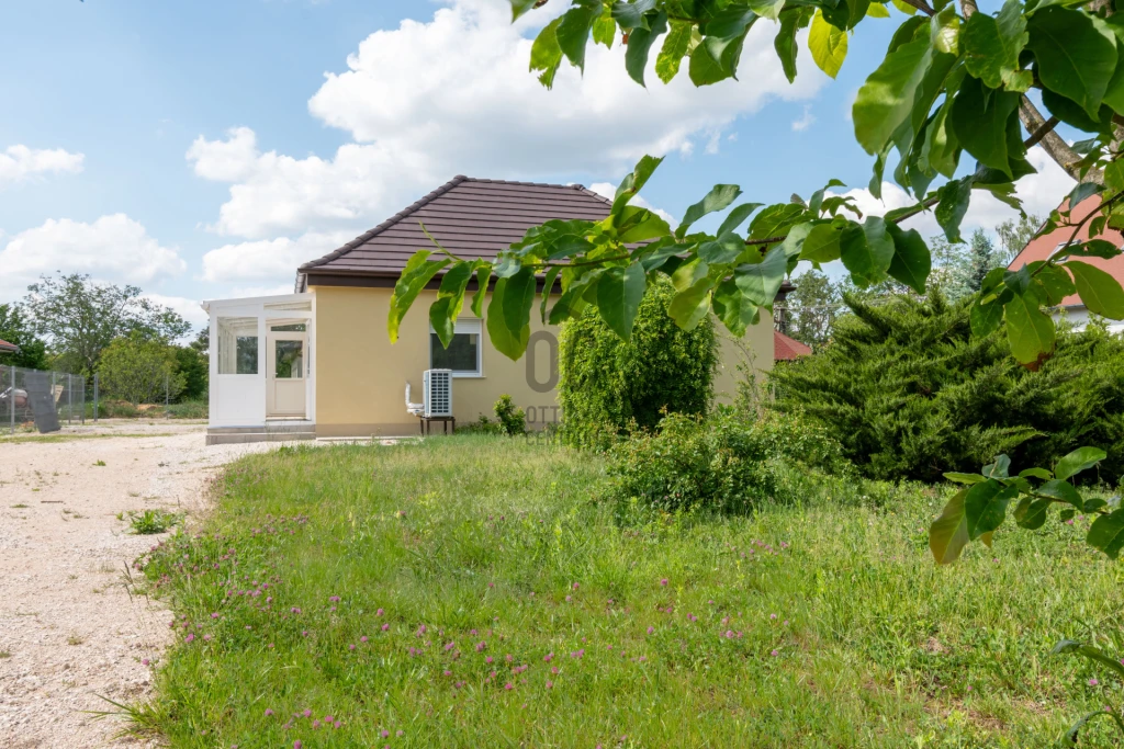 Eladó családi ház, Velence, Velence-Újtelep