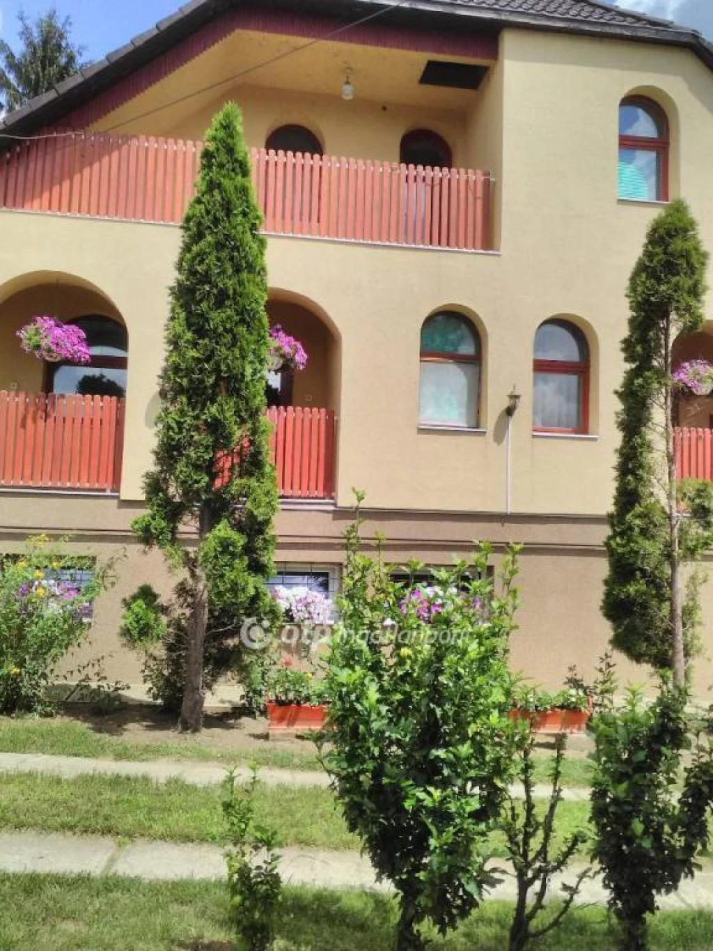 Eladó Ház, Nyírmada