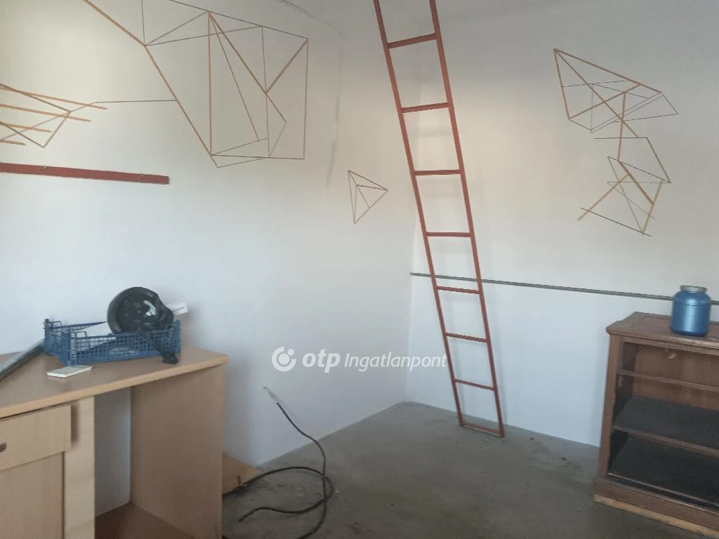 Eladó Ház, Nagykálló