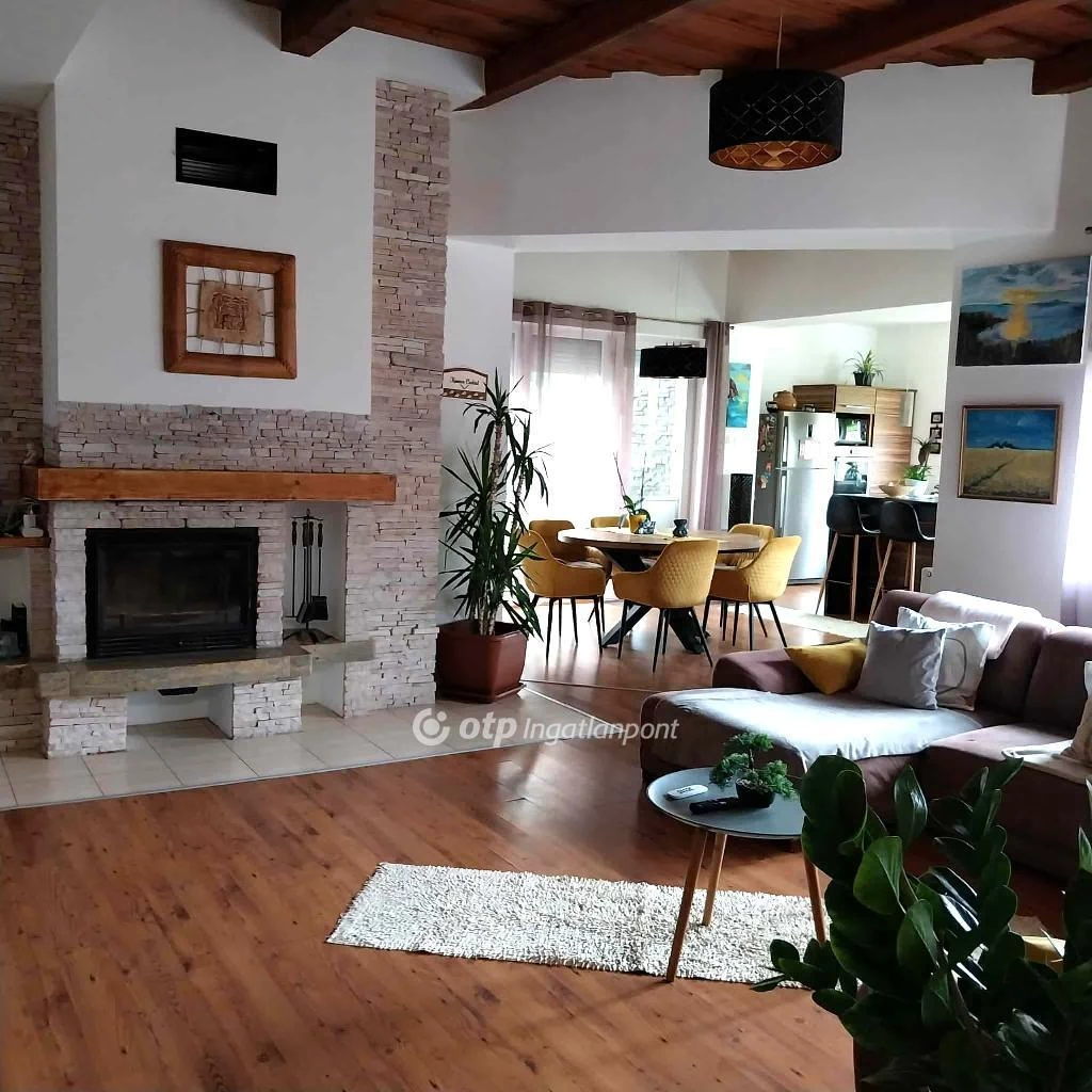 Eladó Ház, Nyíregyháza