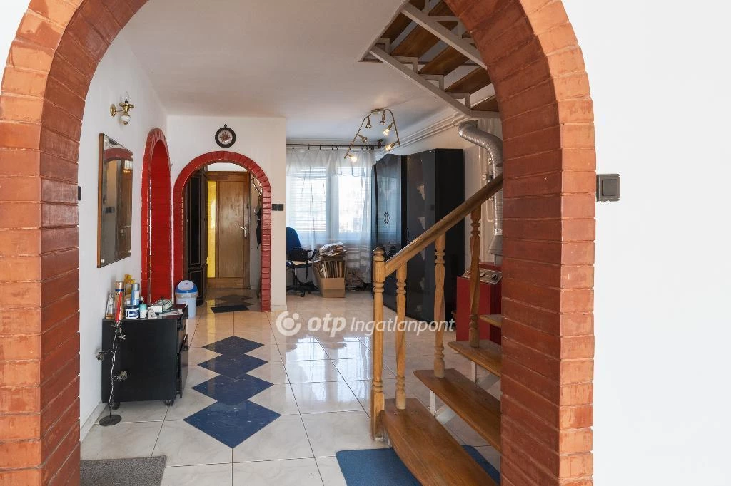 Nyíregyháza eladó lakás 115 m2