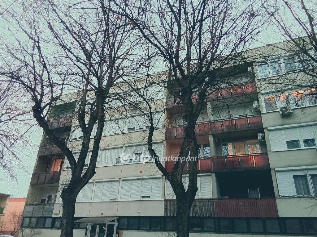 Eladó Lakás, Mátészalka