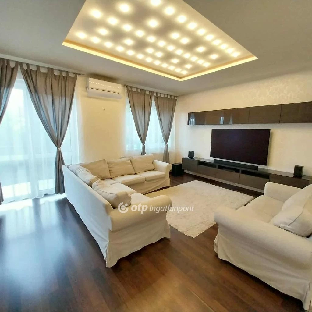 For rent brick flat, Nyíregyháza