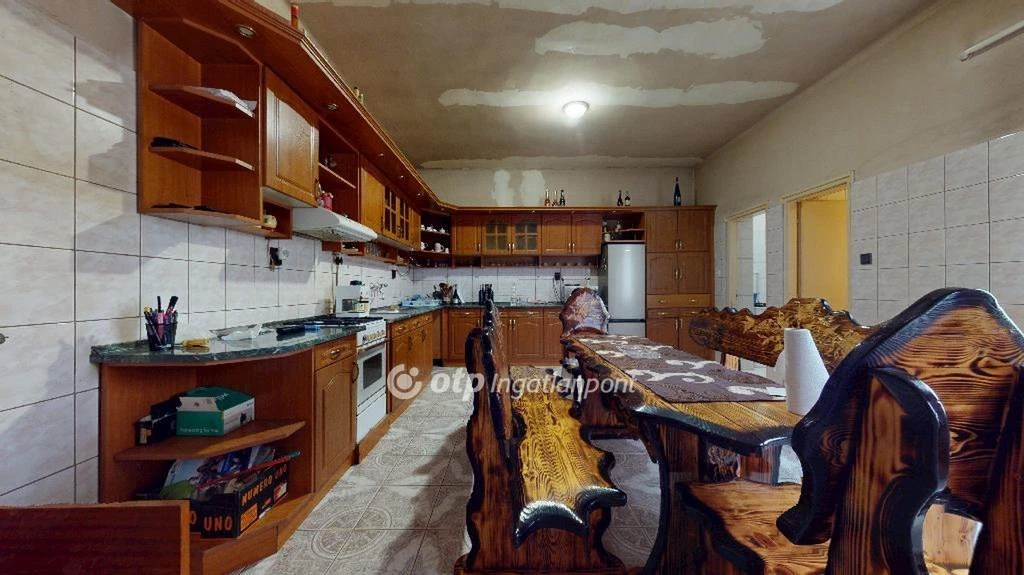 Eladó Ház, Érpatak