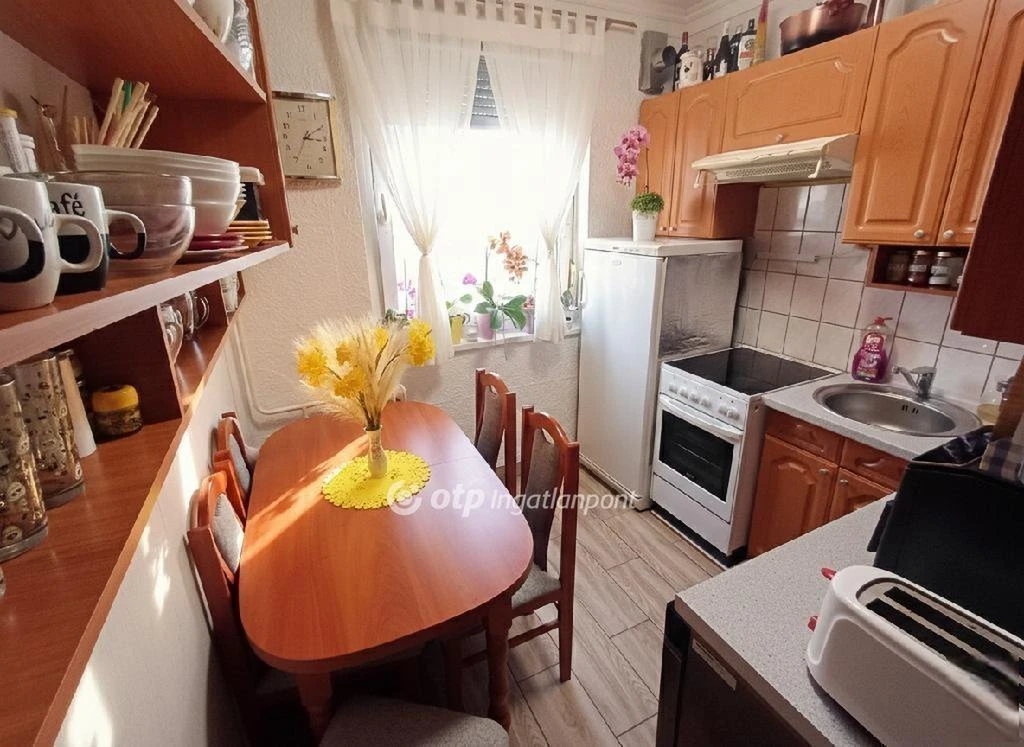 Eladó Lakás, Nyíregyháza