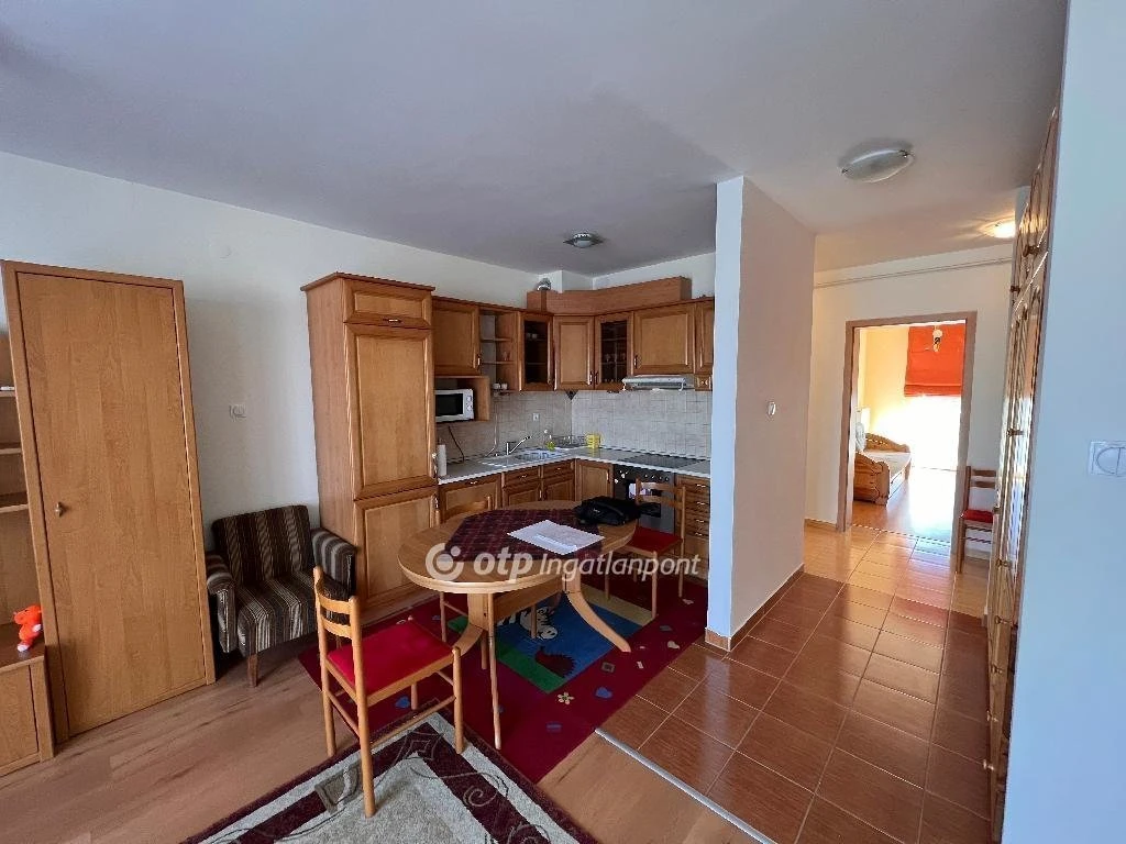 Eladó Lakás, Nyíregyháza