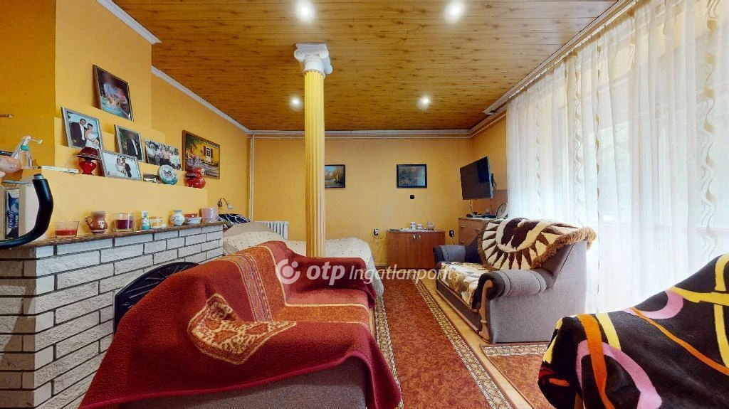 c3-1-name c2-1-name, Nyíregyháza, Tölgyes utca