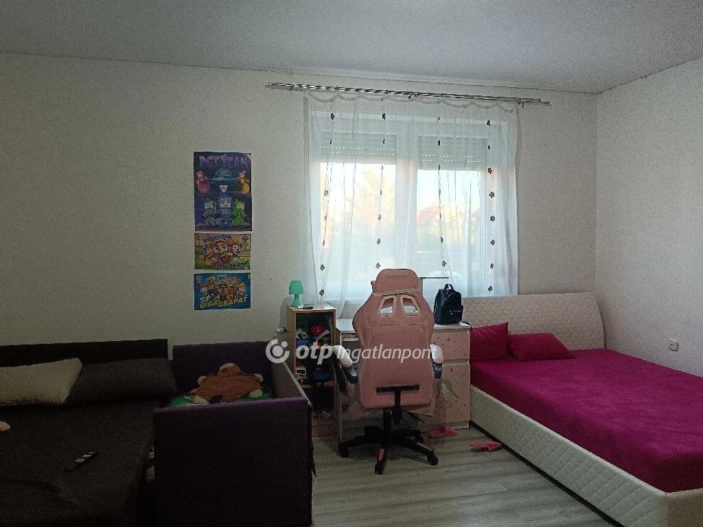 c3-1-name c2-1-name, Nyíregyháza, Lujza utca