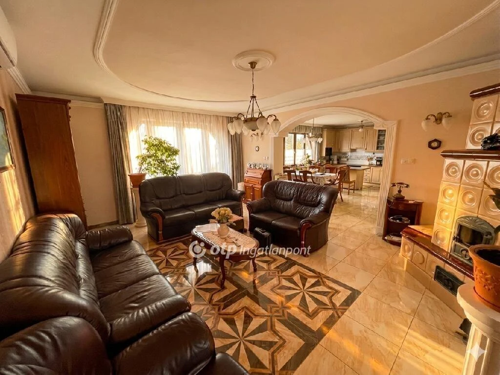 Nyíregyháza eladó ház 220 m2