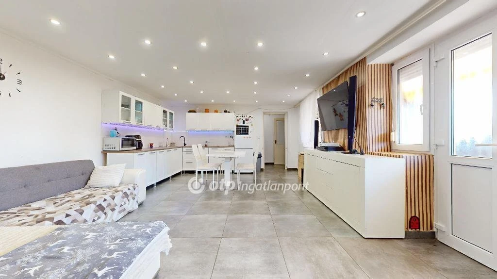 Eladó Ház, Újfehértó