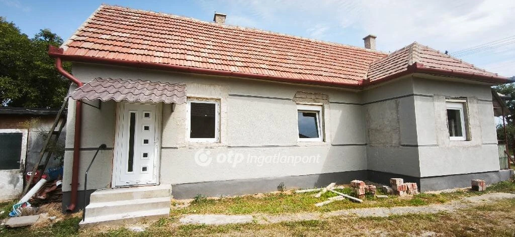 Eladó Ház, Nyírkarász