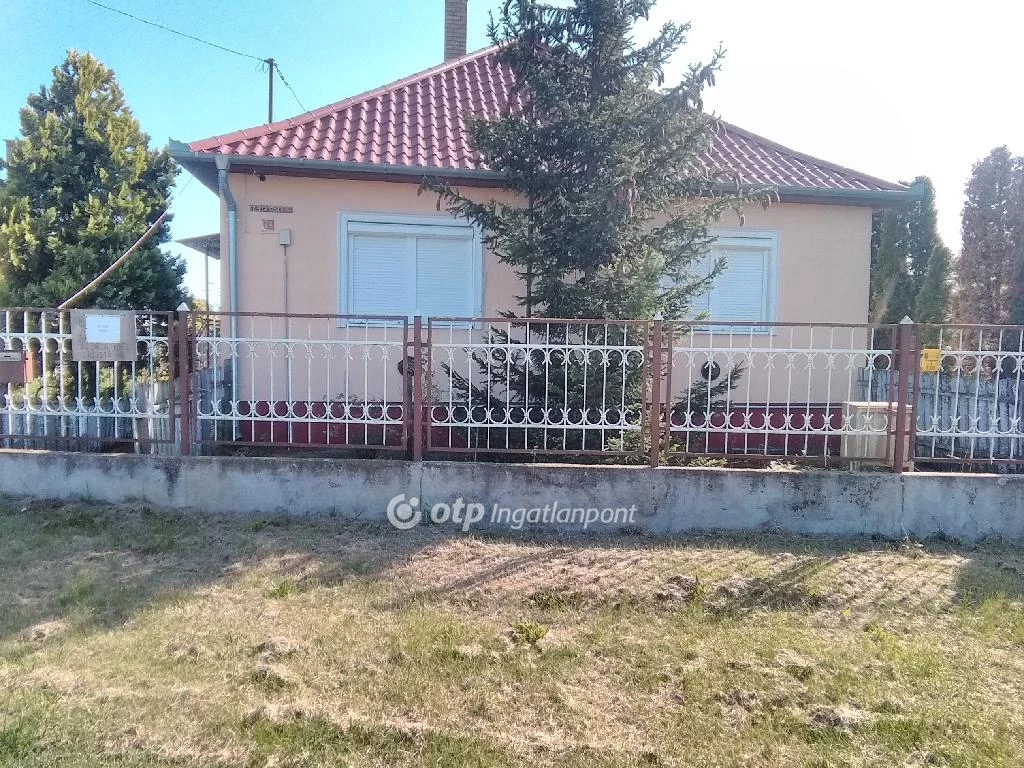 Eladó Ház, Nyíradony