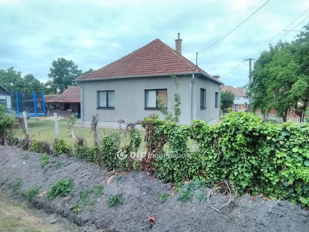 For sale house, Komádi, Toldi utca