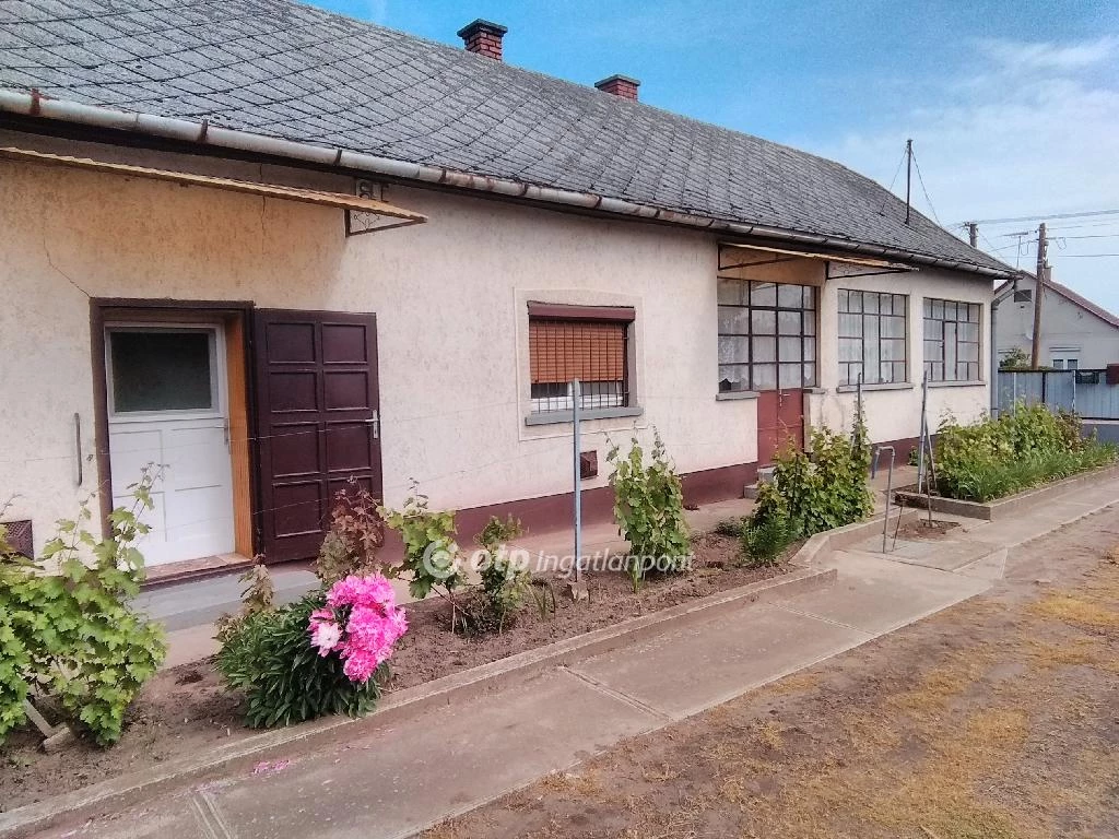 For sale house, Derecske