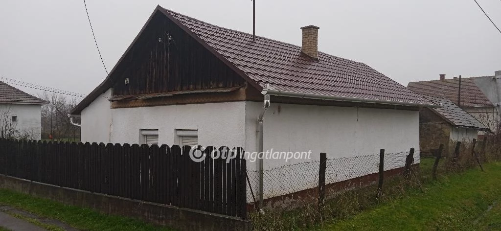 For sale house, Tiszacsege