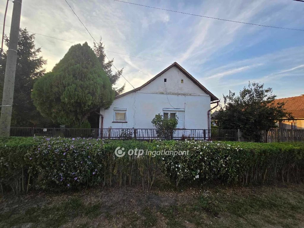 For sale house, Nádudvar