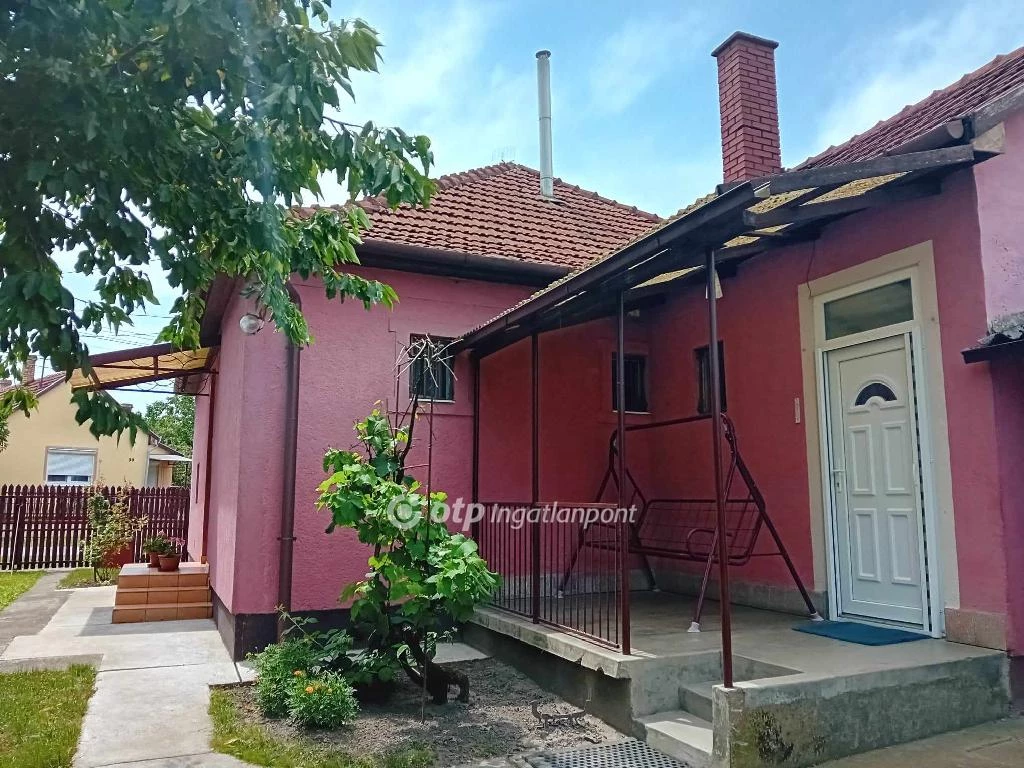 For sale house, Biharkeresztes