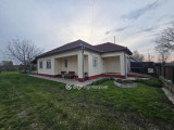 Eladó Ház, Kaba