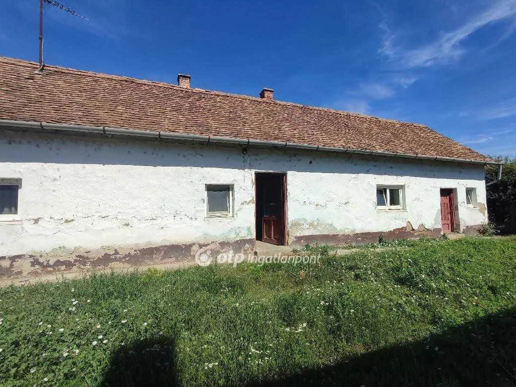 Eladó Ház, Hajdúszovát