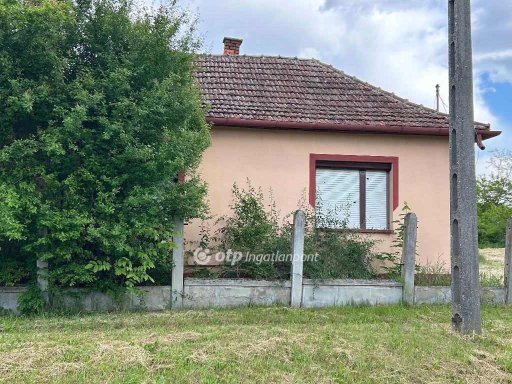 Eladó Ház, Gáborján