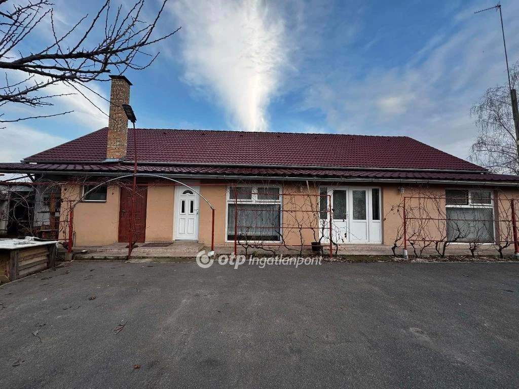 For sale house, Hosszúpályi, Debreceni utca