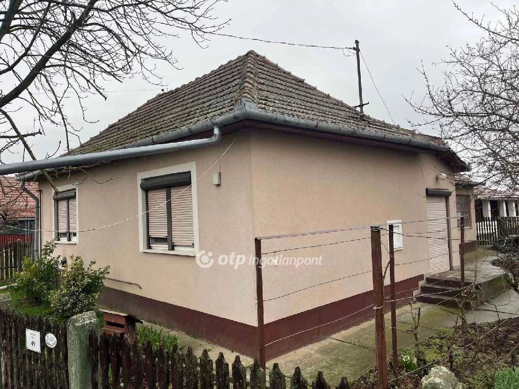 For sale house, Zsáka, Kossuth utca