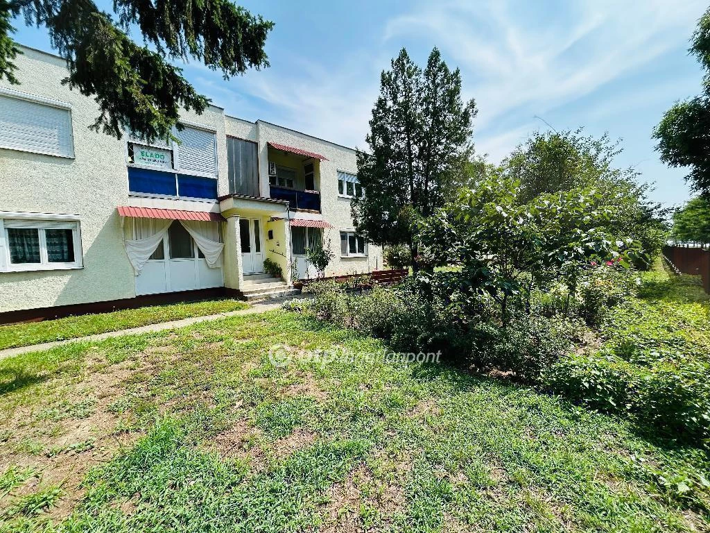 Eladó Lakás, Debrecen