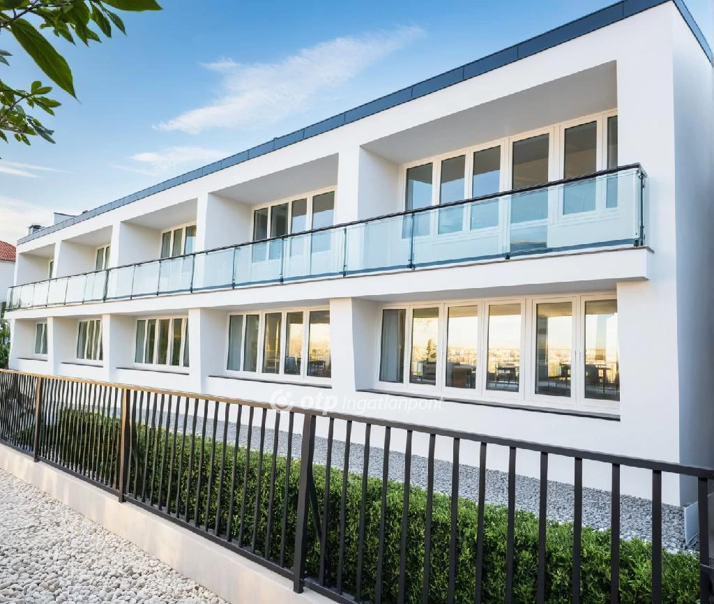 Eladó Lakás, Hajdúszoboszló