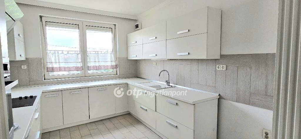 Eladó Ház, Debrecen