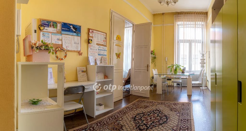 Eladó Lakás, Debrecen