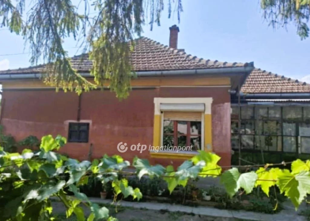 Eladó Ház, Biharkeresztes