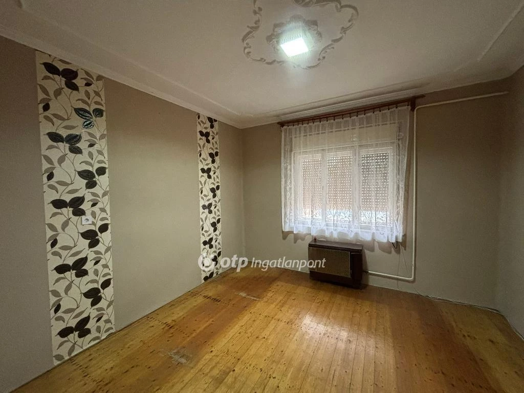 Eladó Ház, Hajdúböszörmény