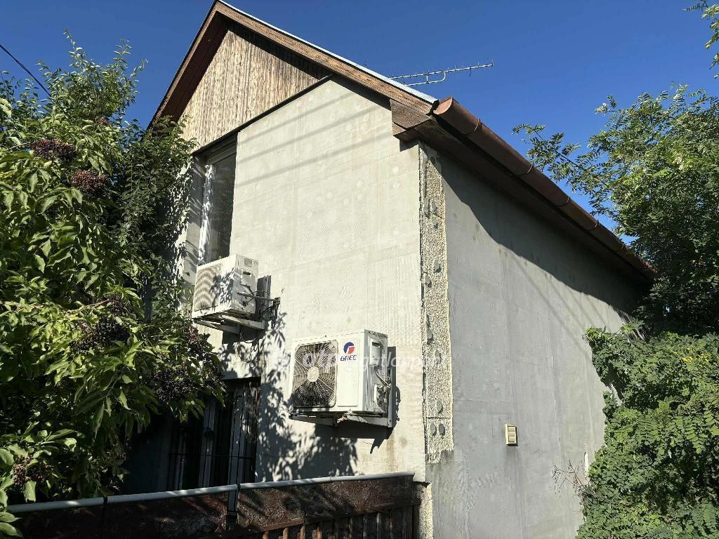 Eladó Ház, Hajdúböszörmény  Nagy bocskai szőlős kertben!