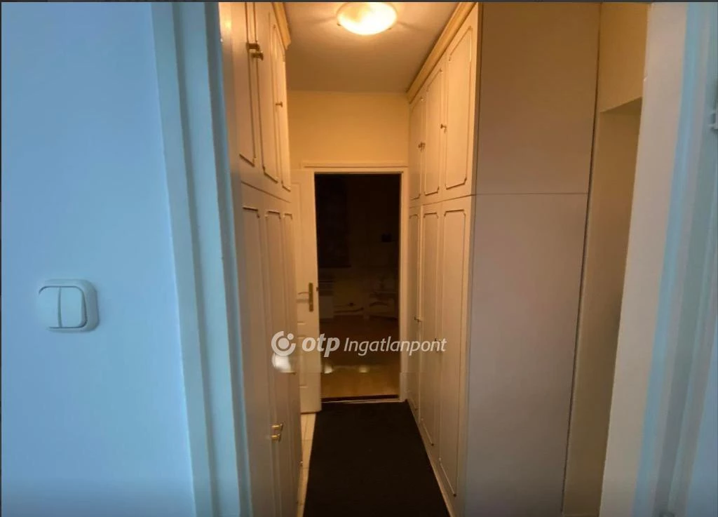 Eladó Lakás, Hajdúnánás