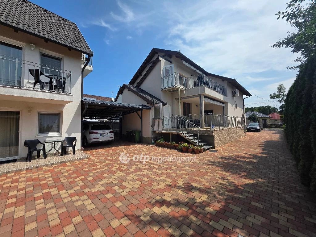 Eladó Ház, Hajdúszoboszlón apartman