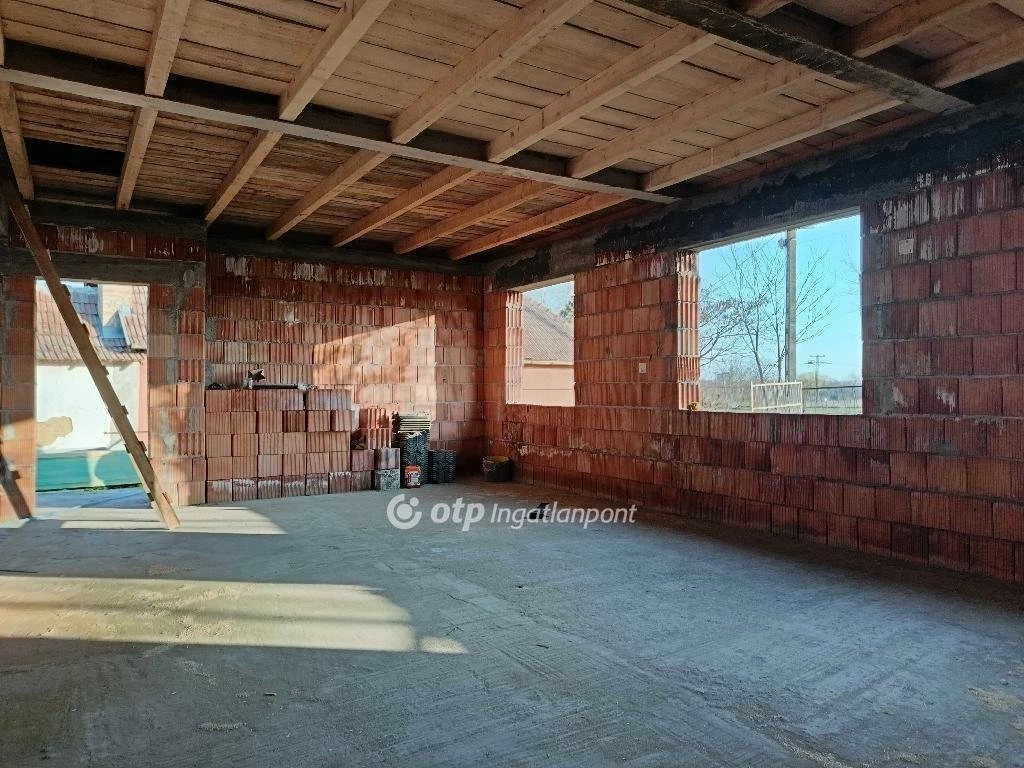 Eladó Ház, Berettyóújfalu