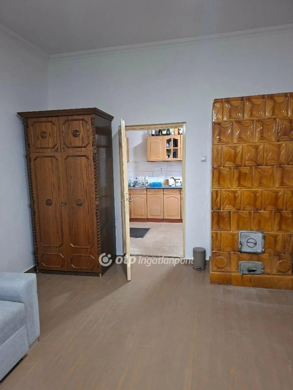 Eladó családi ház, Hajdúböszörményben bevezető úton!