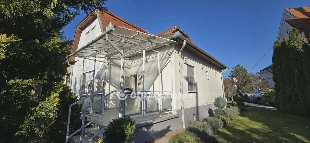 c3-1-name c2-2-name, Debrecen