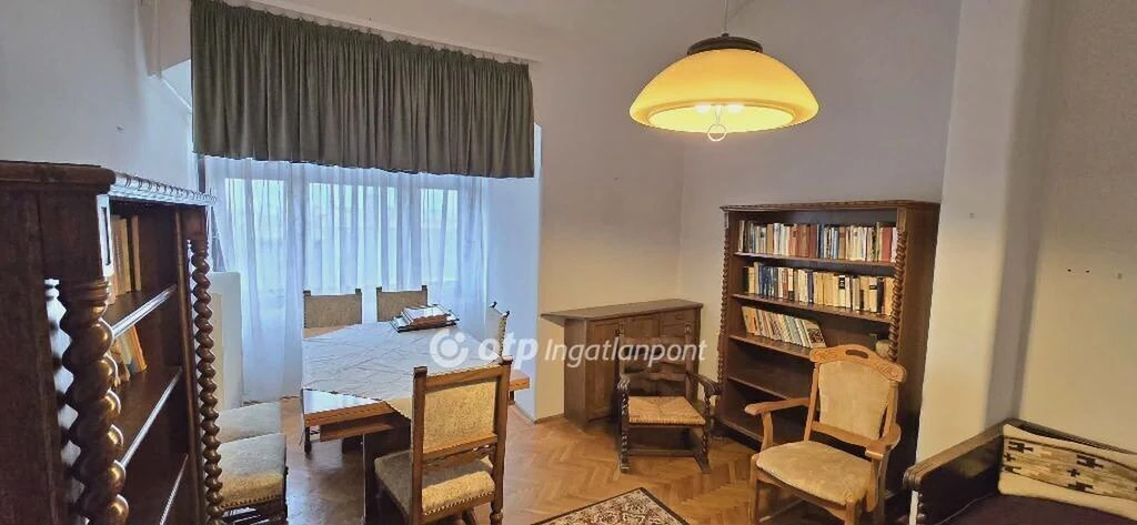 c3-1-name c2-19-name, Debrecen