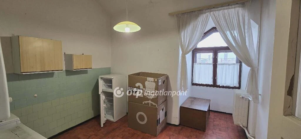 c3-1-name c2-19-name, Debrecen