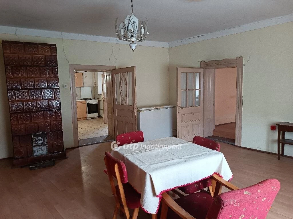 Eladó Ház, Sáránd