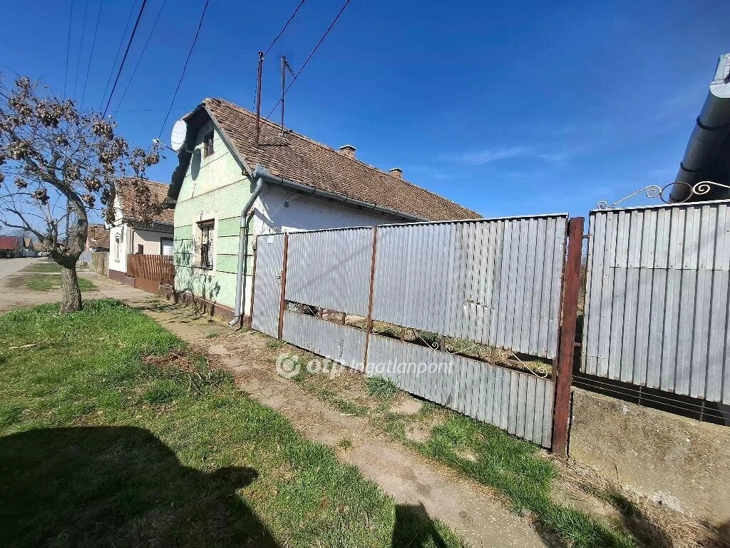 c3-1-name c2-1-name, Hajdúszovát