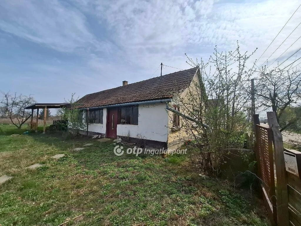 Eladó Ház, Biharkeresztes