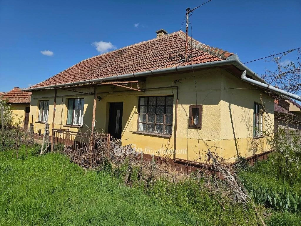 Eladó Ház, Derecske