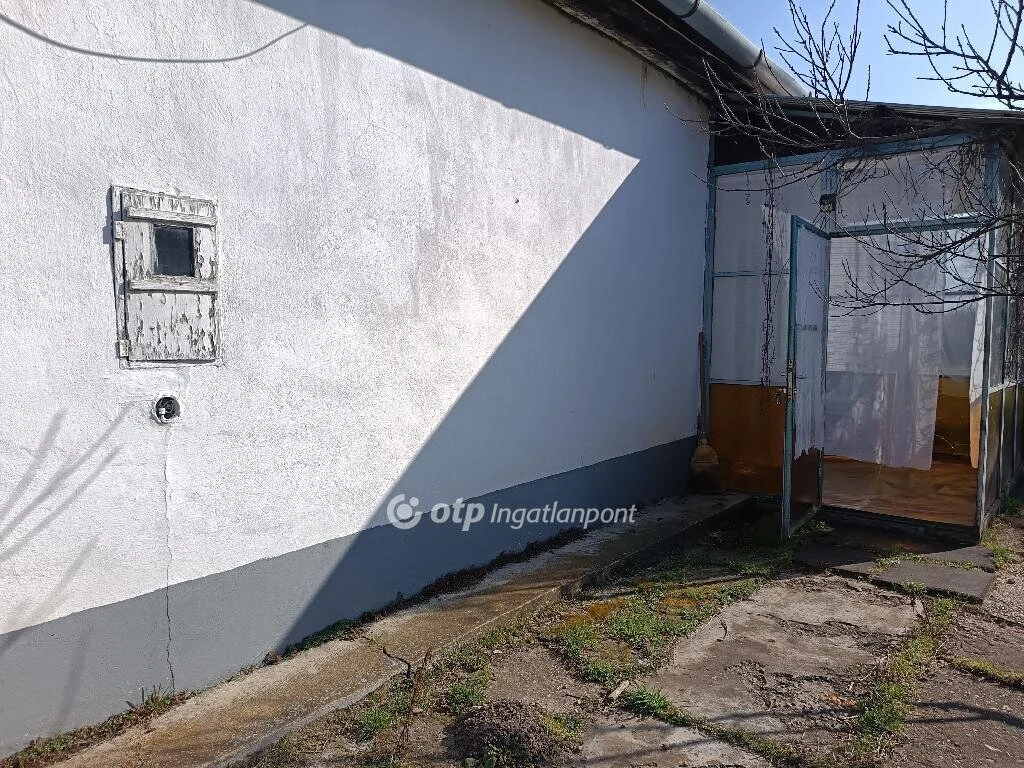 Eladó Ház, Mikepércs