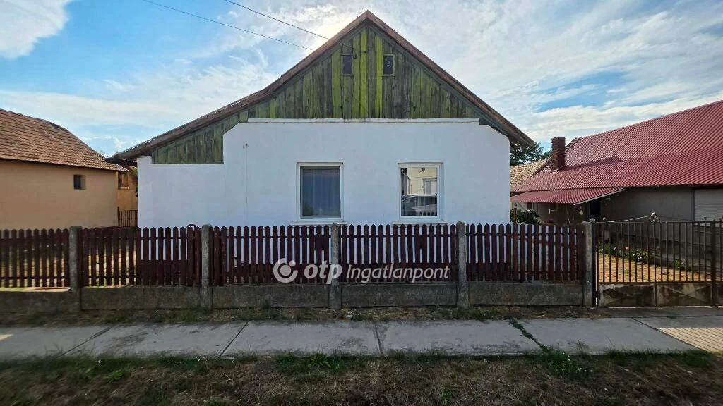 Eladó Ház, Nádudvar