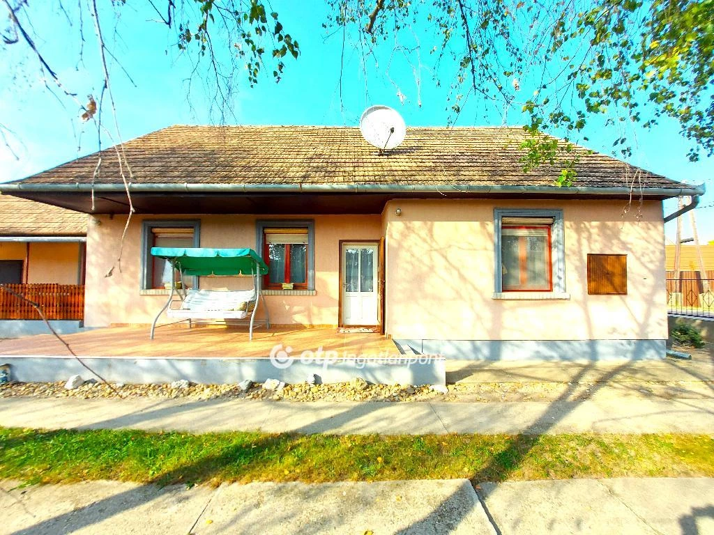For sale house, Nagykőrös, Tesco környéke