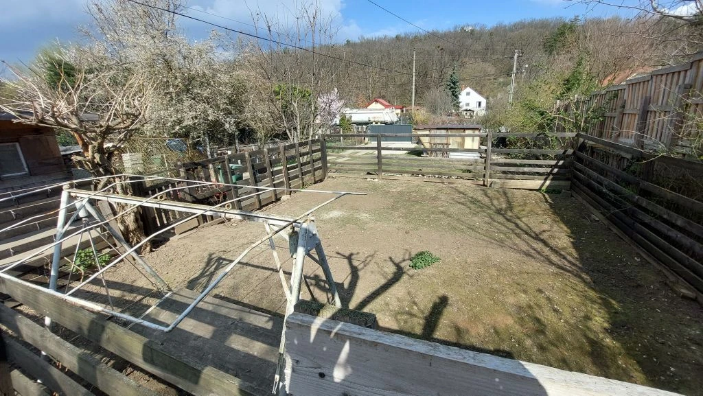 Érd, parkváros legkedveltebb részén, egy 811 nm-es, panorÁmÁs telek eladÓ!